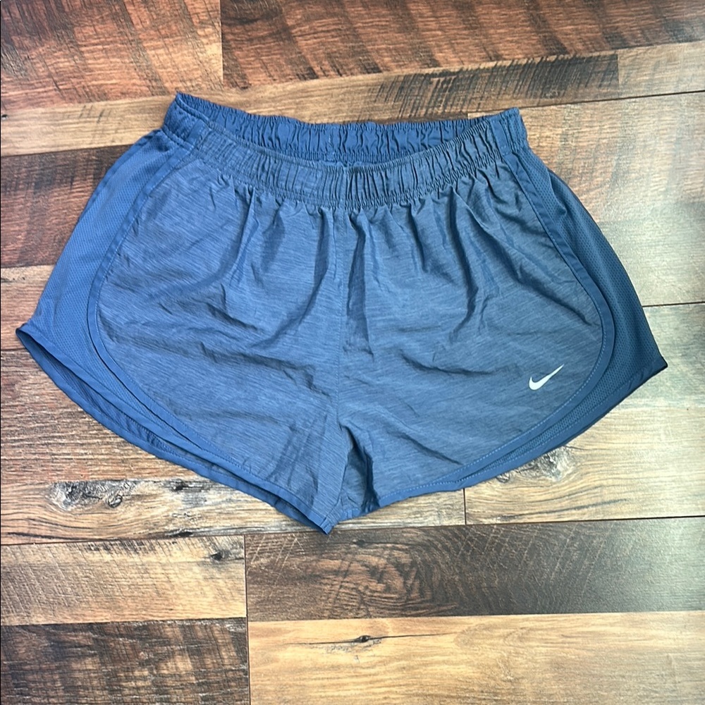 Nike Women's Athletic Shorts in light gray blue